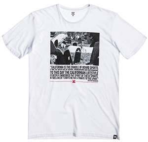 zdjęcie przedstawia tshirt dc CEMENTARY SS edyzt00041