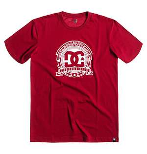 zdjęcie przedstawia tshirt dc kaution ss
